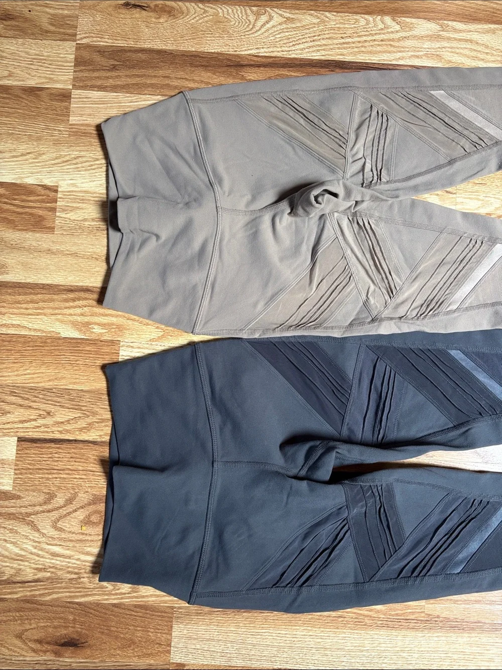 ALO Yoga High-Waist Sculpted Leggings - Black & Taupe OG like new XS